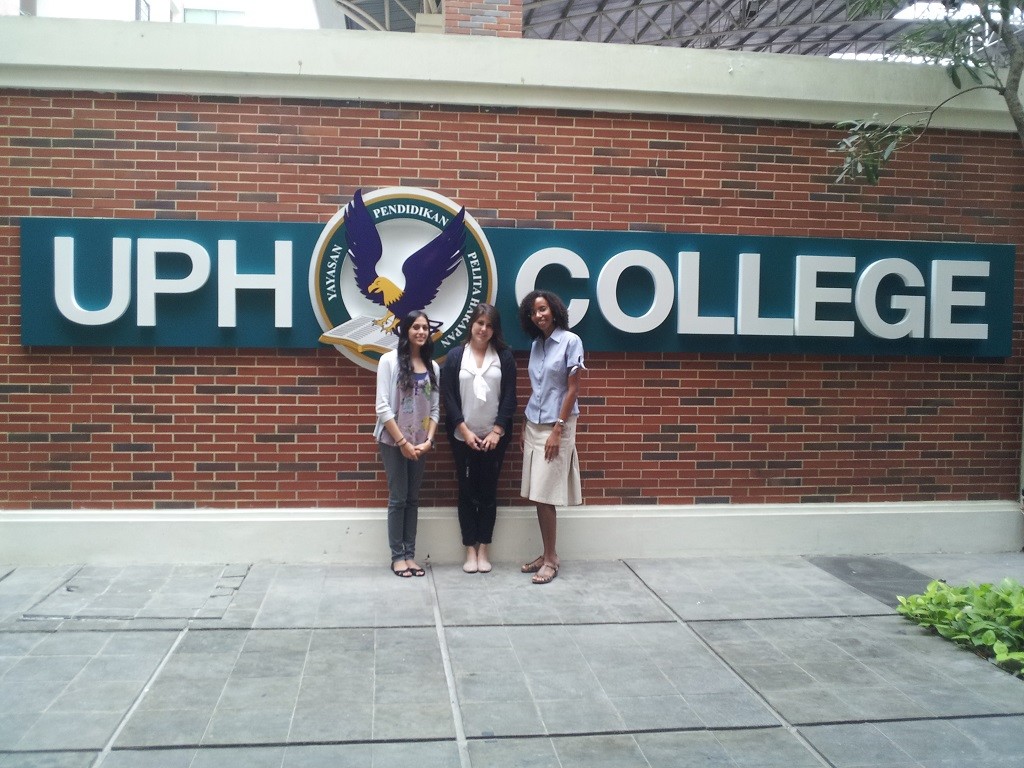 lowongan kerja UPH College terbaru